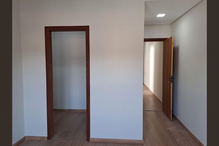 Casa à venda com 180m², 3 quartos e 3 vagas