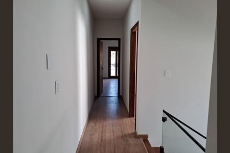 Casa à venda com 180m², 3 quartos e 3 vagas
