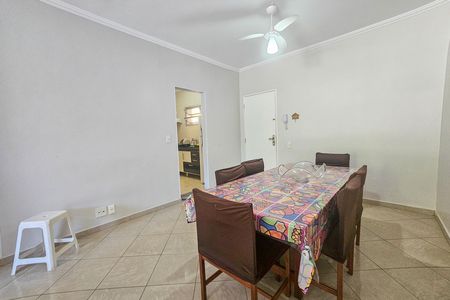 Sala de apartamento para alugar com 2 quartos, 70m² em Jardim Vitoria, Guarujá