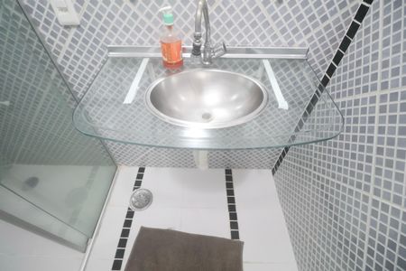 Apartamento para alugar com 70m², 2 quartos e 1 vagaBanheiro Social