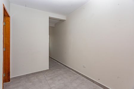 Sala de casa para alugar com 2 quartos, 42m² em Parque Bristol, São Paulo