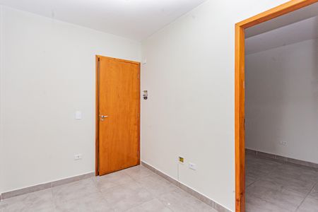 Sala de casa para alugar com 2 quartos, 42m² em Parque Bristol, São Paulo