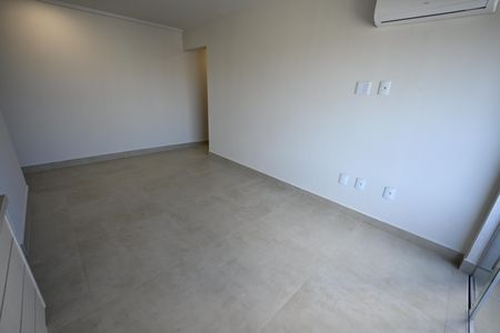 Apartamento para alugar com 74m², 2 quartos e 1 vaga