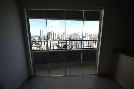 Apartamento para alugar com 74m², 2 quartos e 1 vaga