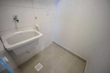 Apartamento para alugar com 74m², 2 quartos e 1 vaga