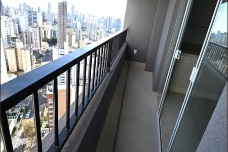 Apartamento para alugar com 74m², 2 quartos e 1 vaga