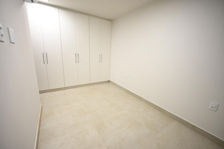 Apartamento para alugar com 74m², 2 quartos e 1 vaga