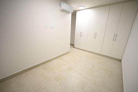 Apartamento para alugar com 74m², 2 quartos e 1 vaga