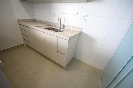 Apartamento para alugar com 74m², 2 quartos e 1 vaga