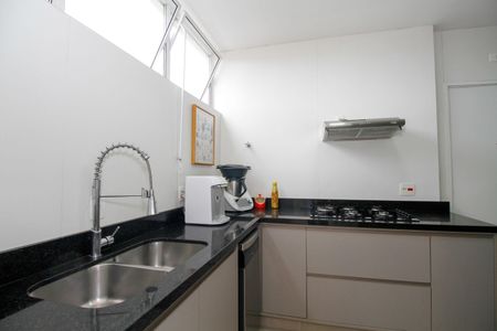 Apartamento à venda com 155m², 3 quartos e 1 vaga Apartamento à venda com 155m², 3 quartos e 1 vagaCozinha