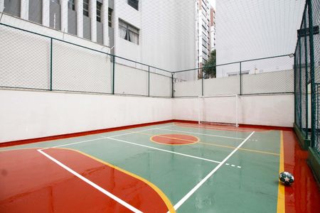 Apartamento à venda com 155m², 3 quartos e 1 vaga Apartamento à venda com 155m², 3 quartos e 1 vagaÁrea Comum - Quadra Poliesportiva