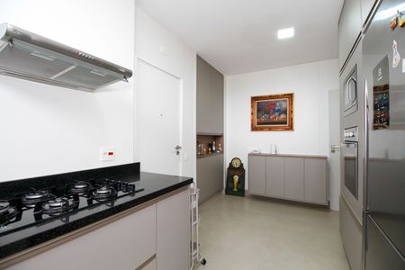 Cozinha de apartamento para alugar com 3 quartos, 155m² em Jardim Paulista, São Paulo