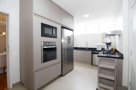 Cozinha de apartamento para alugar com 3 quartos, 155m² em Jardim Paulista, São Paulo