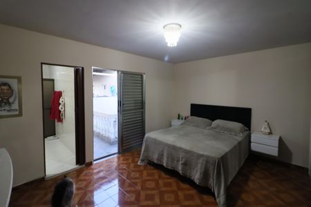 Casa à venda com 203m², 3 quartos e 2 vagasSuíte 1