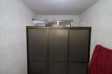 Casa à venda com 203m², 3 quartos e 2 vagasBanheiro da Suíte