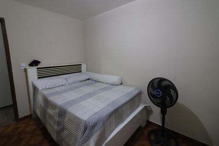 Casa à venda com 203m², 3 quartos e 2 vagasQuarto 2