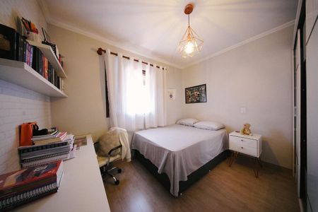 Casa à venda com 3 quartos, 140m² em Jardim Santa Maria, São Paulo