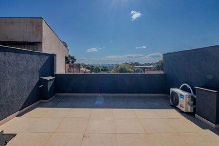 Terraço de casa à venda com 3 quartos, 210m² em Vila Jardim, Porto Alegre