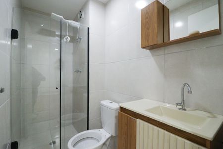 Apartamento à venda com 36m², 2 quartos e sem vaga Apartamento à venda com 36m², 2 quartos e sem vagaBanheiro