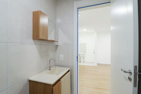 Apartamento à venda com 36m², 2 quartos e sem vaga Apartamento à venda com 36m², 2 quartos e sem vagaBanheiro
