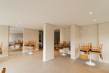 Apartamento à venda com 36m², 2 quartos e sem vaga Apartamento à venda com 36m², 2 quartos e sem vagaSalão de Festas