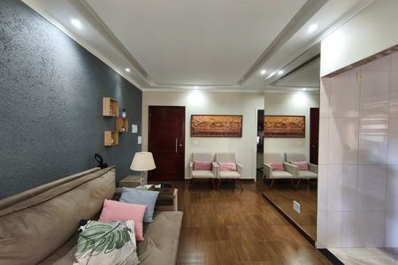 Sala de casa à venda com 2 quartos, 126m² em Loteamento Residencial Flavia, Campinas