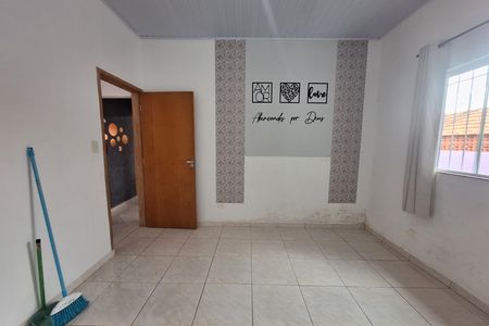 Casa para alugar com 60m², 2 quartos e 4 vagas Casa para alugar com 60m², 2 quartos e 4 vagasQuarto