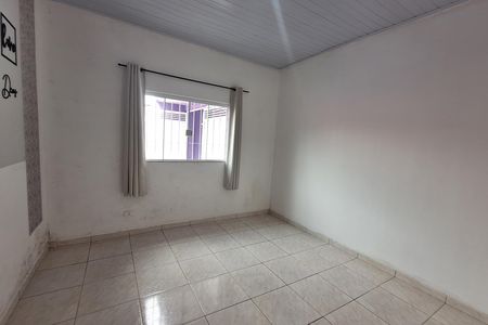 Casa para alugar com 60m², 2 quartos e 4 vagas Casa para alugar com 60m², 2 quartos e 4 vagasQuarto