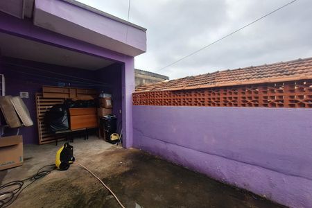 Casa para alugar com 60m², 2 quartos e 4 vagas Casa para alugar com 60m², 2 quartos e 4 vagasQuintal