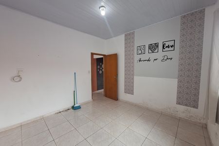 Casa para alugar com 60m², 2 quartos e 4 vagas Casa para alugar com 60m², 2 quartos e 4 vagasQuarto