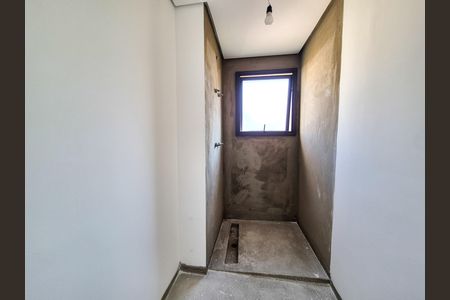 Apartamento à venda com 305m², 4 quartos e 3 vagas Apartamento à venda com 305m², 4 quartos e 3 vagasBanheiro da Suíte 3