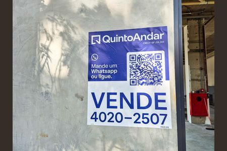 Apartamento à venda com 305m², 4 quartos e 3 vagas Apartamento à venda com 305m², 4 quartos e 3 vagasInstalação da Placa