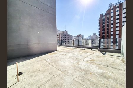 Apartamento à venda com 305m², 4 quartos e 3 vagas Apartamento à venda com 305m², 4 quartos e 3 vagasRooftop - Área para Piscina