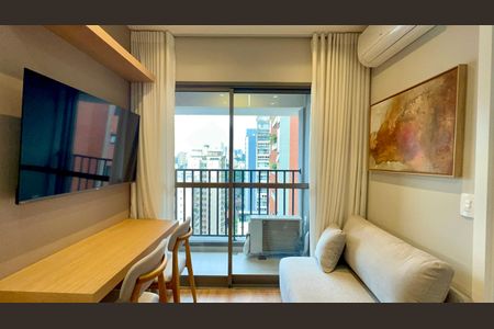 Sala de kitnet/studio para alugar com 1 quarto, 24m² em Pinheiros, São Paulo