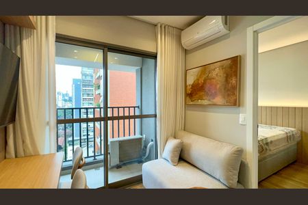 Sala de kitnet/studio para alugar com 1 quarto, 24m² em Pinheiros, São Paulo