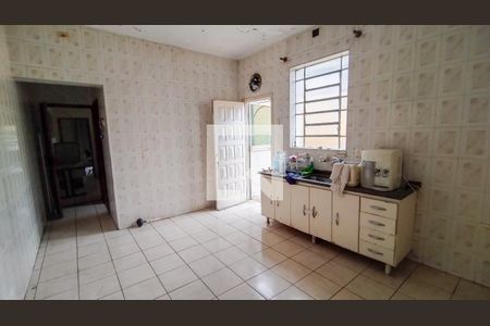 Casa para alugar com 88m², 2 quartos e 2 vagas