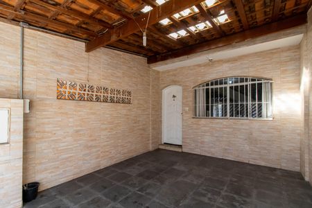 Casa à venda com 188m², 2 quartos e 1 vagaGaragem 