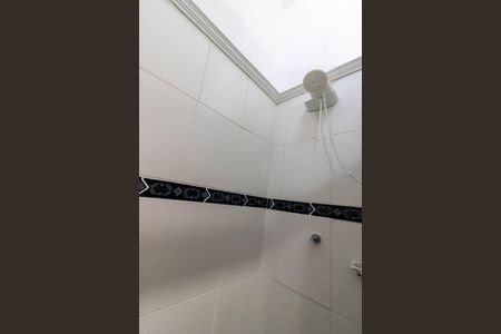 Casa à venda com 188m², 2 quartos e 1 vagaBanheiro