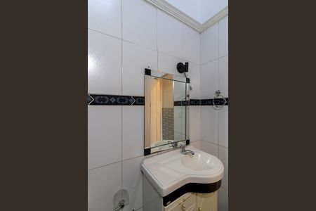 Casa à venda com 188m², 2 quartos e 1 vagaBanheiro