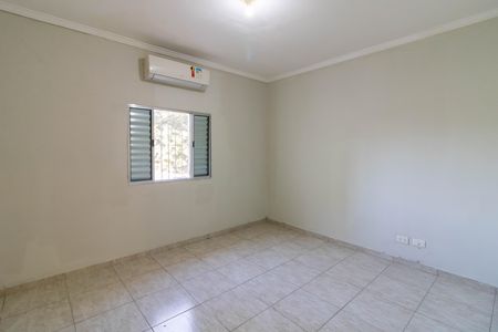 Quarto 2 de casa à venda com 2 quartos, 188m² em Vila Monteiro Lobato, Guarulhos