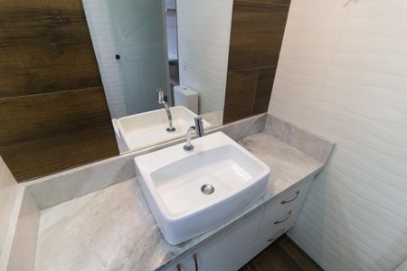 Casa para alugar com 120m², 3 quartos e 2 vagasBanheiro da Suíte