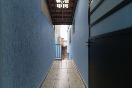 Casa para alugar com 120m², 3 quartos e 2 vagasCorredor Lateral 