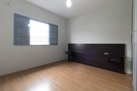 Casa para alugar com 120m², 3 quartos e 2 vagasSuíte