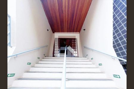 Apartamento para alugar com 98m², 3 quartos e 2 vagas Apartamento para alugar com 98m², 3 quartos e 2 vagasÁrea comum