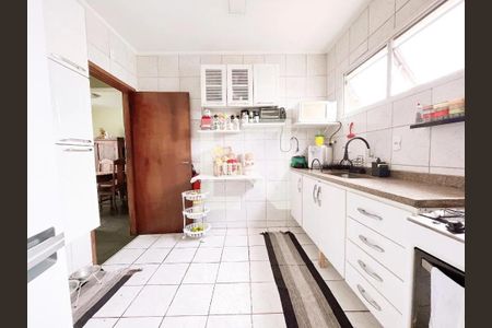 Apartamento para alugar com 98m², 3 quartos e 2 vagas Apartamento para alugar com 98m², 3 quartos e 2 vagasCozinha