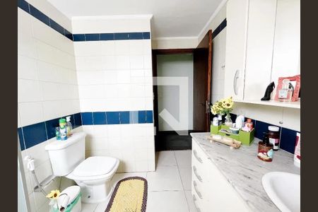 Apartamento para alugar com 98m², 3 quartos e 2 vagas Apartamento para alugar com 98m², 3 quartos e 2 vagasBanheiro