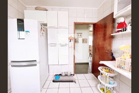 Apartamento para alugar com 98m², 3 quartos e 2 vagas Apartamento para alugar com 98m², 3 quartos e 2 vagasCozinha