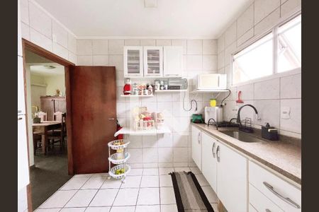 Apartamento para alugar com 98m², 3 quartos e 2 vagas Apartamento para alugar com 98m², 3 quartos e 2 vagasCozinha