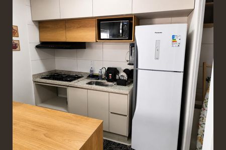Cozinha de apartamento para alugar com 2 quartos, 74m² em Setor Pedro Ludovico, Goiânia