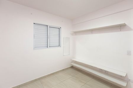 Quarto 2 de apartamento para alugar com 2 quartos, 55m² em Vila Gustavo, São Paulo